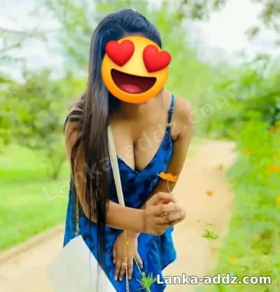 Hot girl at Kegalle කෑගල්ල mawanella rambukkanna, Companionship in Kegalle, Sri Lanka