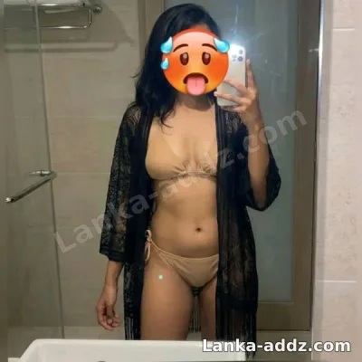 සැප කෝටියක් 🫦👅💋💄 Live cam Hansi 🧚🏻‍♀️ සැප හොයන කොල්ලන්ට සෙක්සි කෙල්ලගෙන් 🍆 හිරිව, Companionship in Sri Lanka