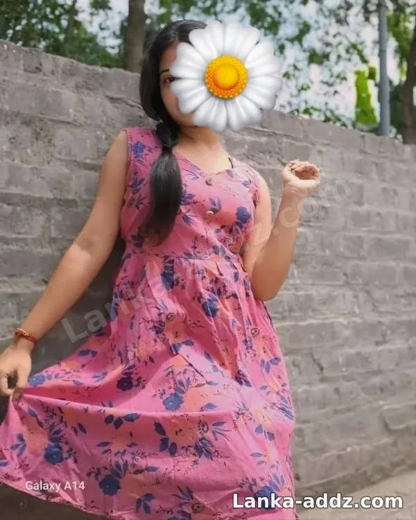 Age 20 Cute ලස්සන Girl කෙනෙක් Full Sercice Kottawa, Companionship in Kottawa, Sri Lanka