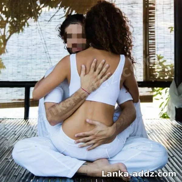 Hii Girls and ladies, ආයුබෝවන්- வணக்கம் welcome to Ayus Tantric meditation, Companionship in Mount Lavinia, Sri Lanka
