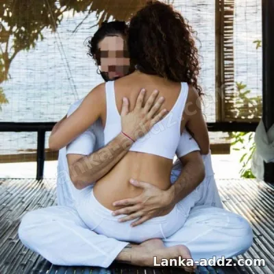 Hii Girls and ladies, ආයුබෝවන්- வணக்கம் welcome to Ayus Tantric meditation, Companionship in Mount Lavinia, Sri Lanka