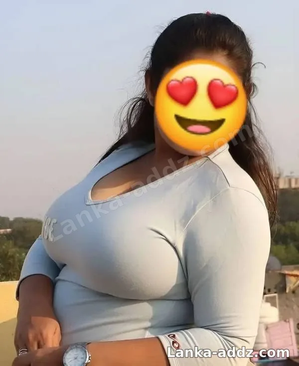 Hikkaduwa හික්කඩුව Beautiful Young Girl Full Service 100% ඇත්තම ෆොටෝ එක දාල තියෙ, Companionship in Hikkaduwa, Sri Lanka