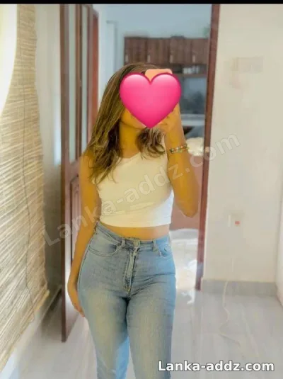 25 Old Malithi Full Service Available, Companionship in Kollupitiya, Sri Lanka