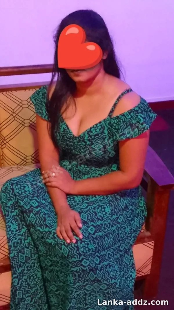 හොට් ඇන්ඩ් සෙක්සි තාරු එක්ක සුපිරි සැපක් ♥️, Companionship in Kottawa, Sri Lanka