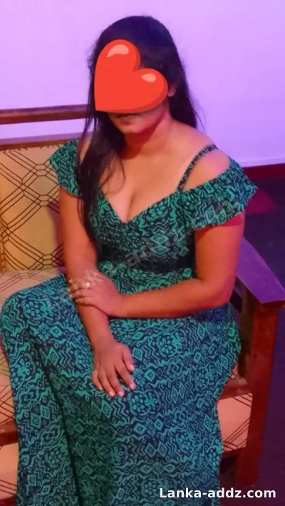 හොට් ඇන්ඩ් සෙක්සි තාරු එක්ක සුපිරි සැපක් ♥️, Companionship in Kottawa, Sri Lanka