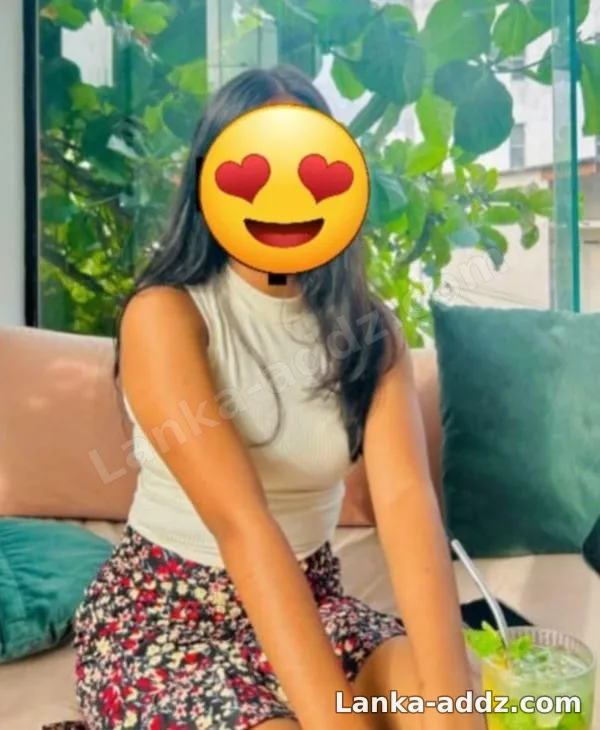 Hot slim girl cam fun 😍, Companionship in Sri Lanka