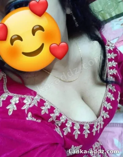 🥰😘 Muslim Girl Live Cam show Fun 😘😍, Companionship in Sri Lanka