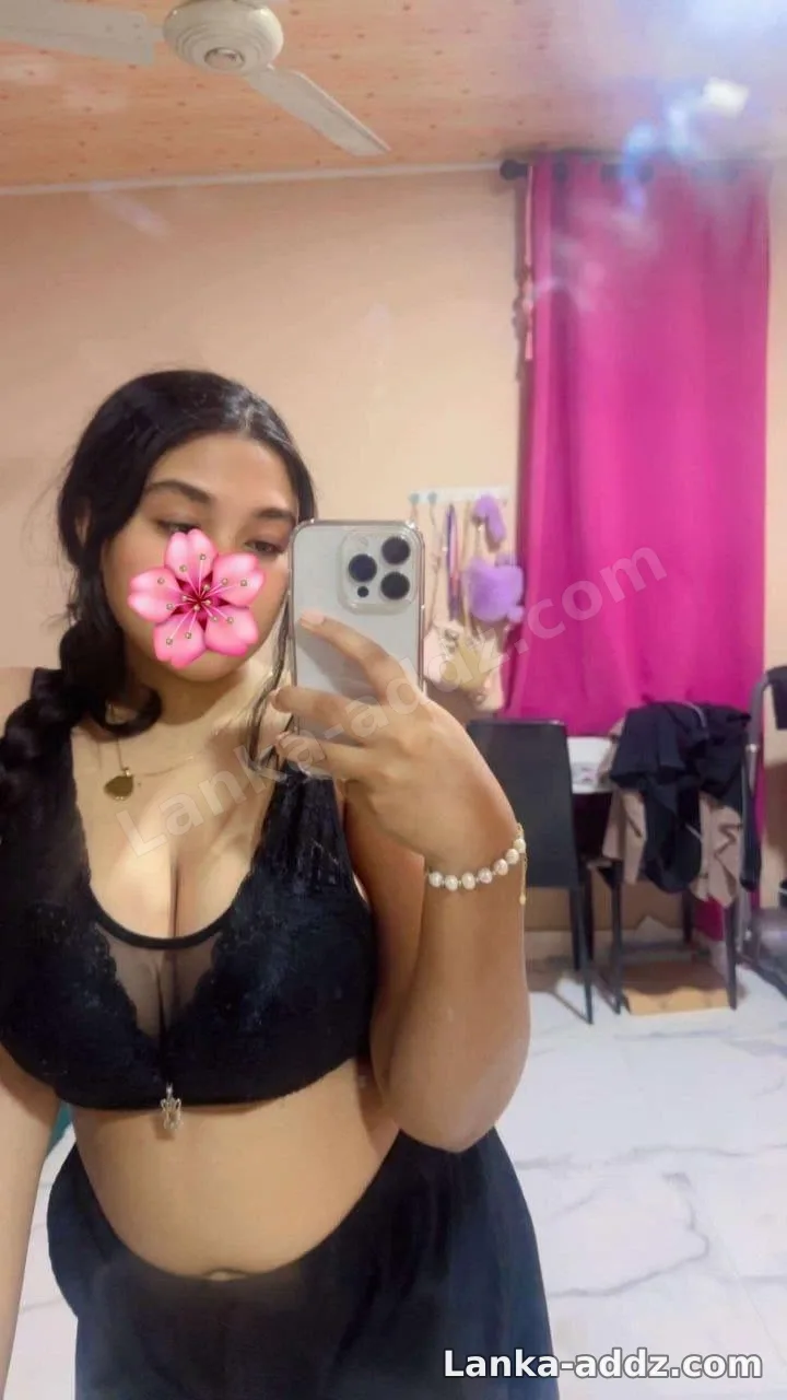 TAMIL GIRL LIVE CAM SHOW, Companionship in Sri Lanka