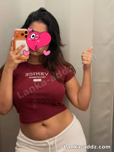 •••Half face🫣Live Fun👅 සැප ලෝකක තනිවෙන්න_ගන්න ගන්න ආස හිතෙන Live show_🥵චූටි නංගි, Companionship in Sri Lanka
