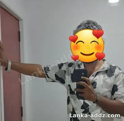 Tamil Girls , woman's and aunties Cam service free We'll educated boy and high p, Companionship in Sri Lanka