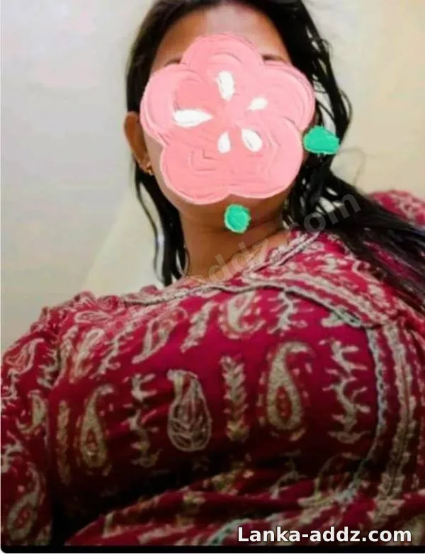 Full face live cam show ๐ with tamil girl, Companionship in Sri Lanka