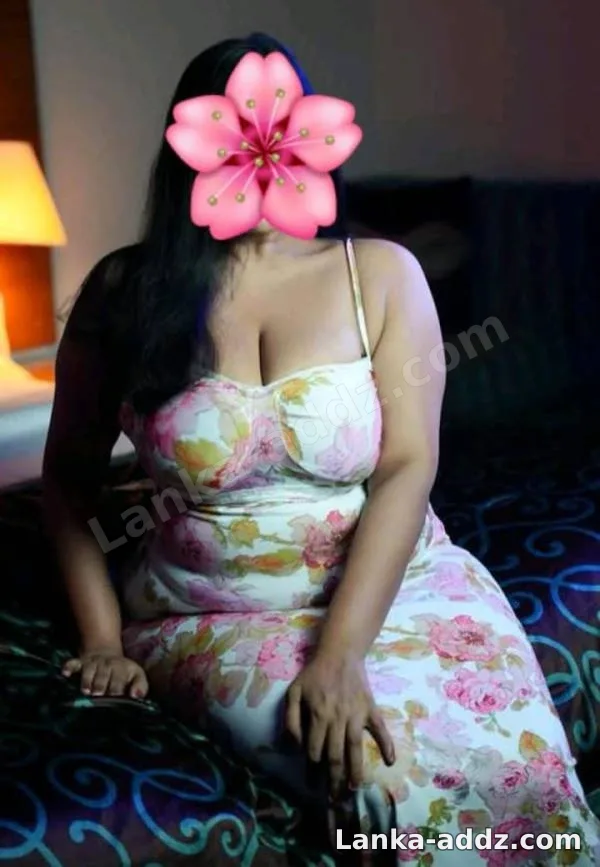 👸 NEHA 🪔කොට්ටාව පන්නිපිටිය හෝමාගම 🍃 5500, Companionship in Kottawa, Sri Lanka