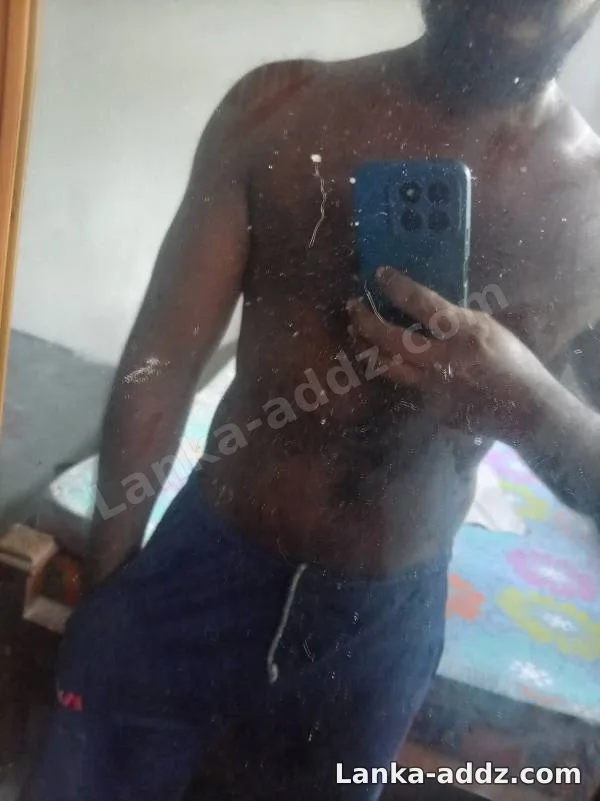 Only for Ladies, Women and Aunties ✅✅ Clean Friendly young boy for any service ✅, Companionship in Seeduwa, Sri Lanka