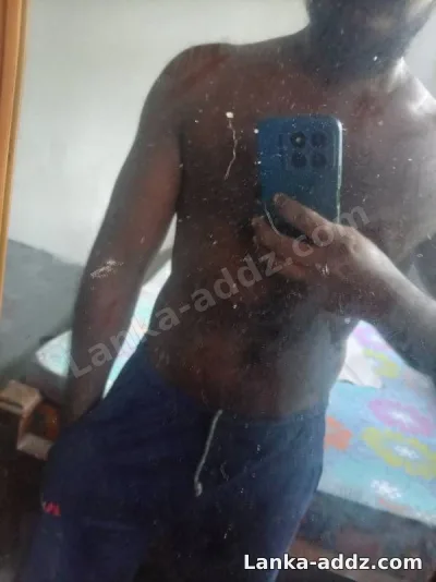 Only for Ladies, Women and Aunties ✅✅ Clean Friendly young boy for any service ✅, Companionship in Seeduwa, Sri Lanka