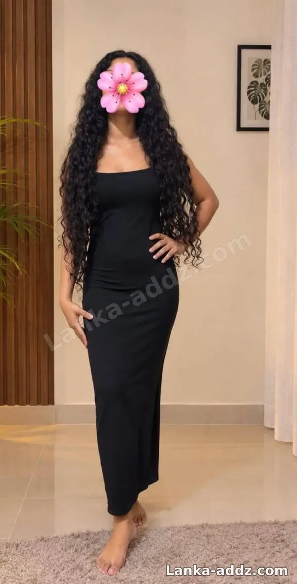 🌹🌹 Im Nisha🌹 Crully hair white skin 🔹Full service 6000/= 🌹️24 years young girl ◽, Companionship in Mount Lavinia, Sri Lanka