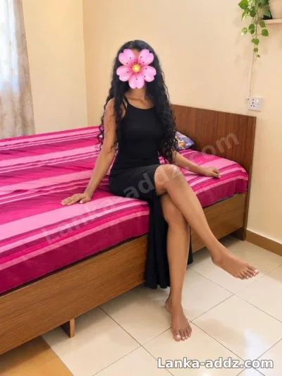 ♥️ New Commen girl Real photos 💯 (Unmarried girl ) 🔸 Hi sir im Nishu 🔸 23 years, Companionship in Mount Lavinia, Sri Lanka