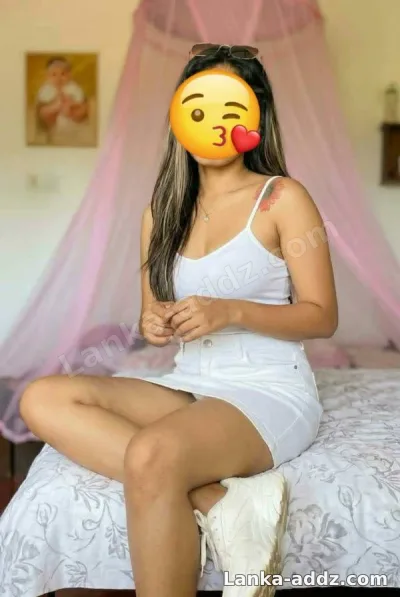ලස්සනම ලස්සන අලුත් චුටි කුමාරි කාවන්, Companionship in Colombo, Sri Lanka