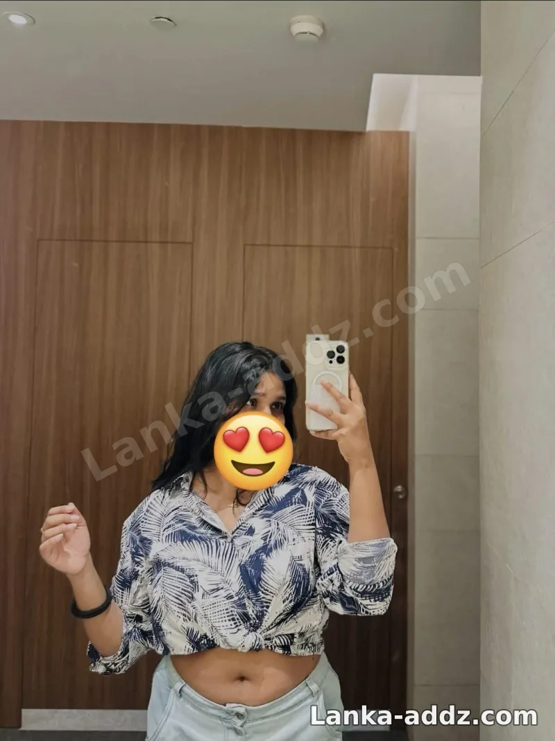 Romantic hot girl 🫣, Companionship in Jaffna, Sri Lanka