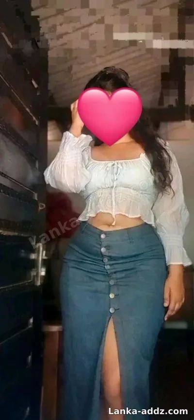 Beautiful Young Girl Full Service, Companionship in Colombo, Sri Lanka