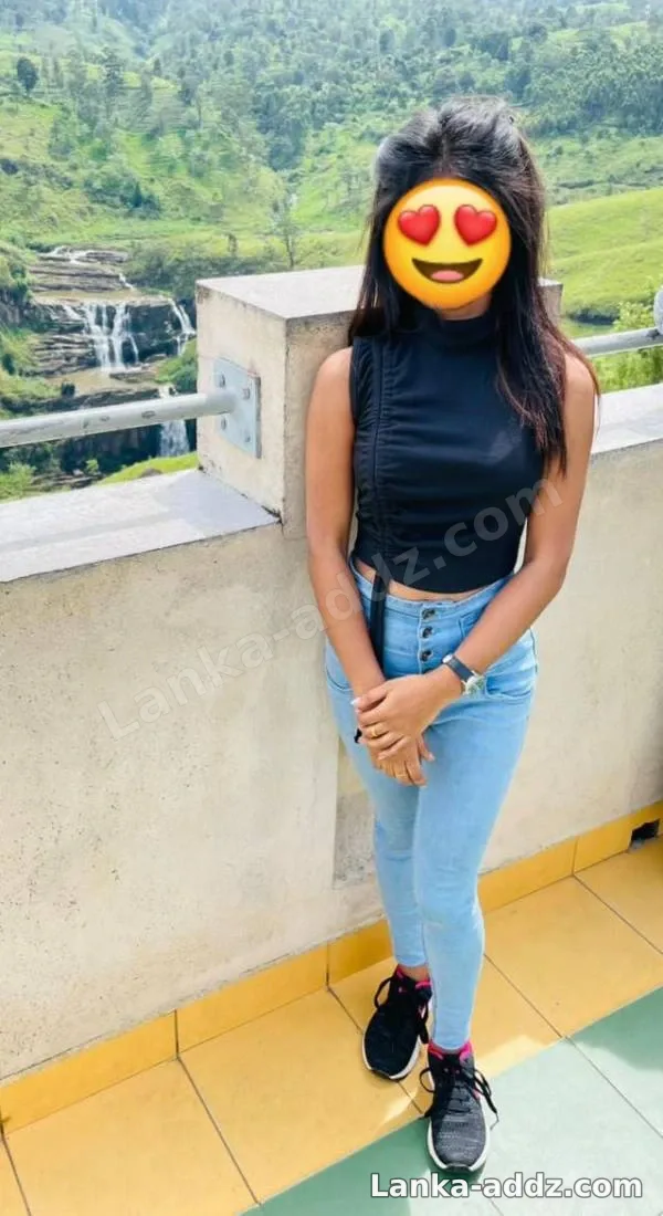 21 Old Beautiful Young Girl Full Service Available, Companionship in Kattuwa, Sri Lanka
