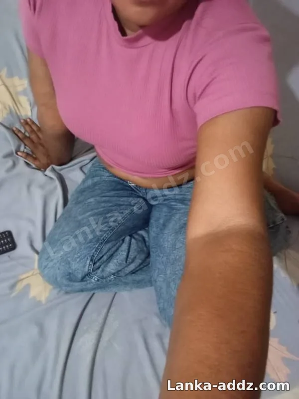 Full Service With Room 3500/= Young Girl Full Service Available, Companionship in Kaduwela, Sri Lanka