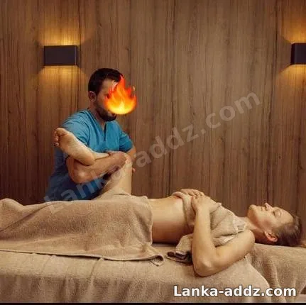 කන්තාවන් සදහා නොමිලේ ශරීර සම්බාහනය., Companionship in Ratnapura, Sri Lanka