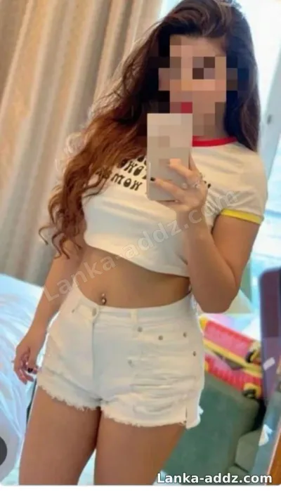 **New Fresh girl🧚🧚...full service Nugegoda pitakotte, Companionship in Nugegoda, Sri Lanka