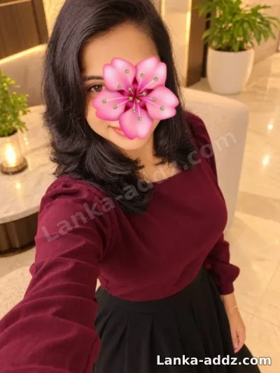 ♥️SLIM BODY CUTE GIRL MATARA ♥️♥️, Companionship in Matara, Sri Lanka