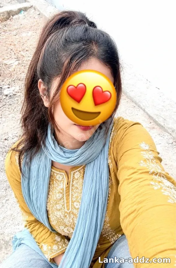 Real Muslim girl cam show only, Companionship in Sri Lanka