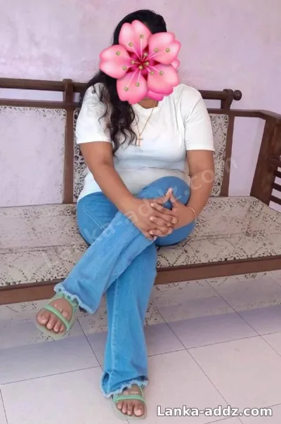 👸SHERIN💞 3,500/=🌬️ හංවැල්ල පූගොඩ පහත්ගම 🌬️, Companionship in Hanwella, Sri Lanka