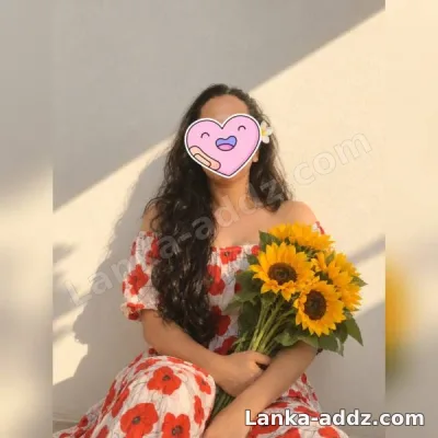 👸👄 ගෙවන මුදලට වඩා සුන්දර වෙලාවක් මාත් එක්ක ගෙවන් එන්න ❤️👸Meegoda.meepe.padukka., Meegoda, Sri Lanka