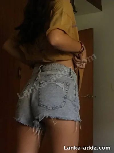 🏡 TAMIL GIRL 6000 BEAUTIFUL GIRL Private Place MAHARAGAMA NAWINNA COLOMBO 🙏Pleas, Companionship in Colombo, Sri Lanka
