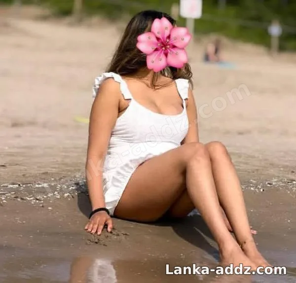 โญ Clean and forian Colour Lovely Girl ๐, Companionship in Bambalapitiya, Sri Lanka