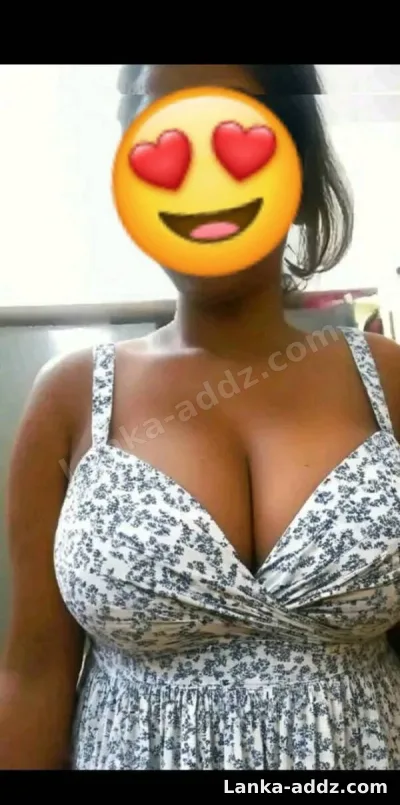 Beautiful Young Girl Live Cam Show Available 💯👑❤️, Companionship in Sri Lanka