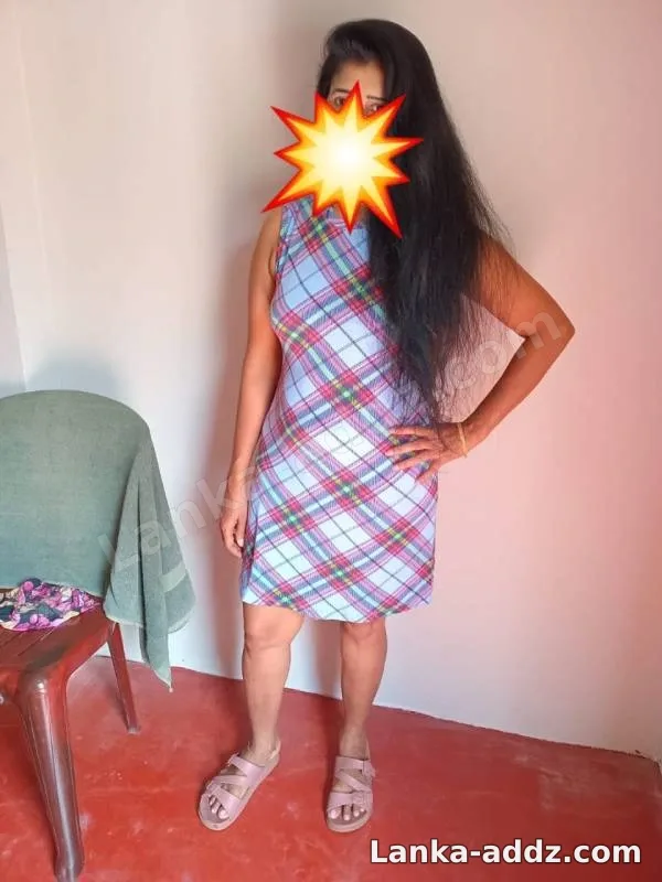 👙💗කුරුණෑගල Cute Girl 👙💗Hotel Room, Companionship in Sri Lanka
