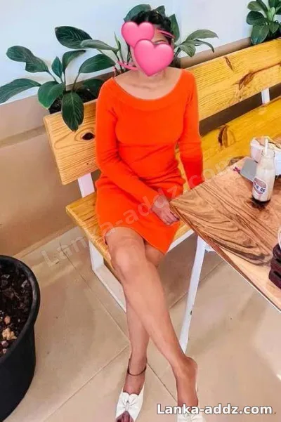 New Young Beautiful Girl Full Service 4000/=, Companionship in Kaduwela, Sri Lanka