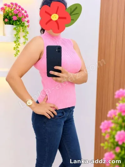 HOT & SLIM NEW LADY FULL SERVICE IN MATARA Rs 6000/-(without room) Call +9477168, Companionship in Matara, Sri Lanka